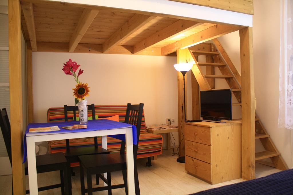 Ó-Újlak Apartman Budapest Bagian luar foto